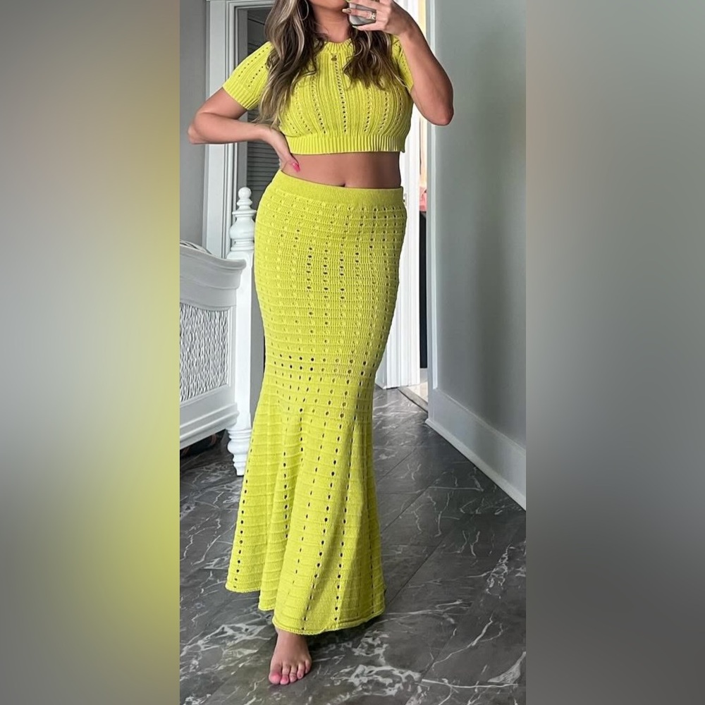 Lace-Style Knit Maxi Skirt in Lemon Yellow